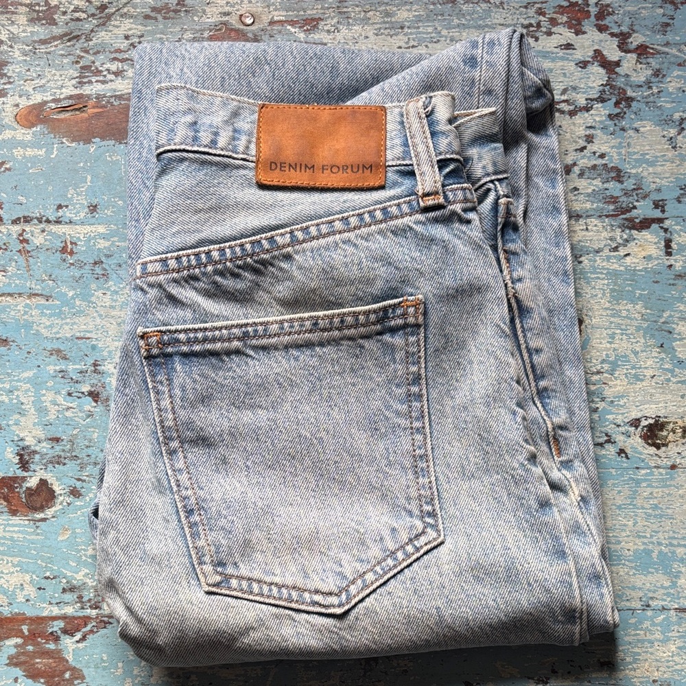 DENIM FORUM Joni High Rise Loose 29L Sky Blue Size 26 EUC